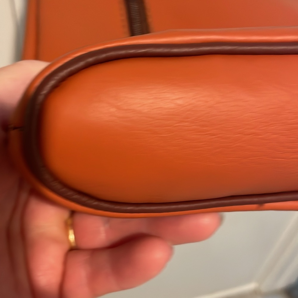 G.M. Genuine Leather Bag Made in Greece. - Picture 9 of 15